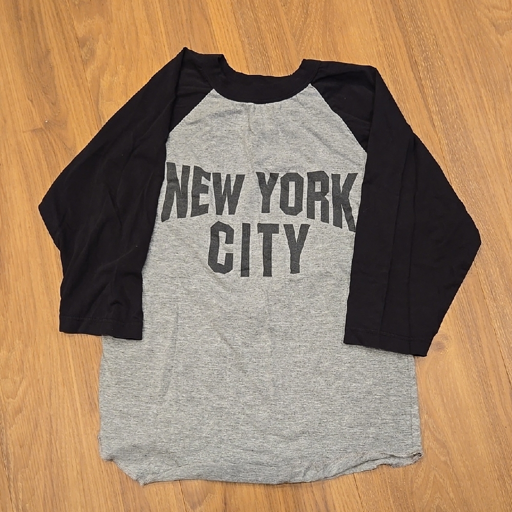 New York City Grey and Black Long Sleeve Tee